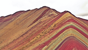 montañas de colores peru