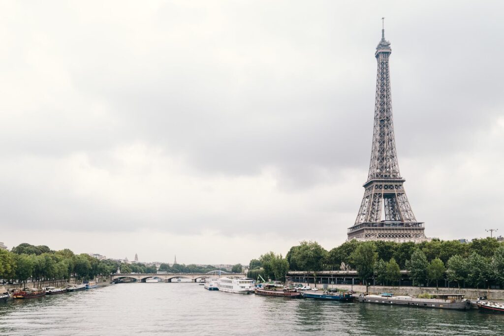 torre eiffel paris